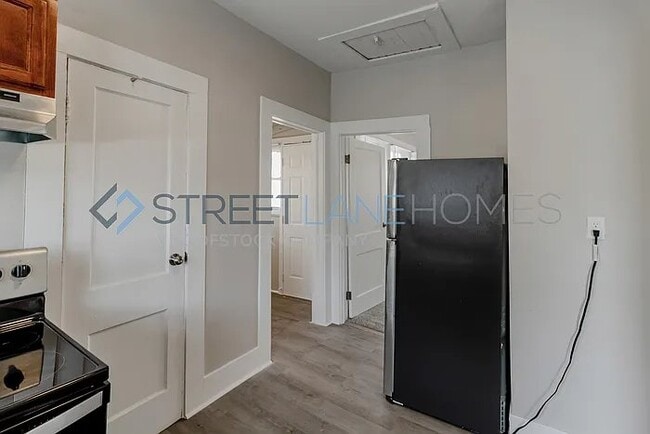 Photo - 1628 Alabama Ave SW