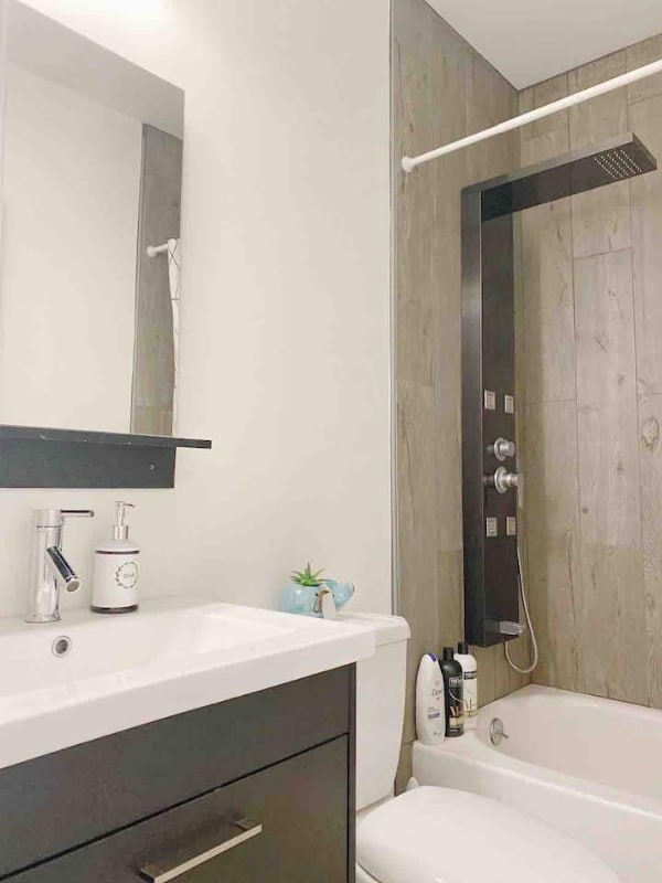 Photo - 2402 Spruce St Unit 1R