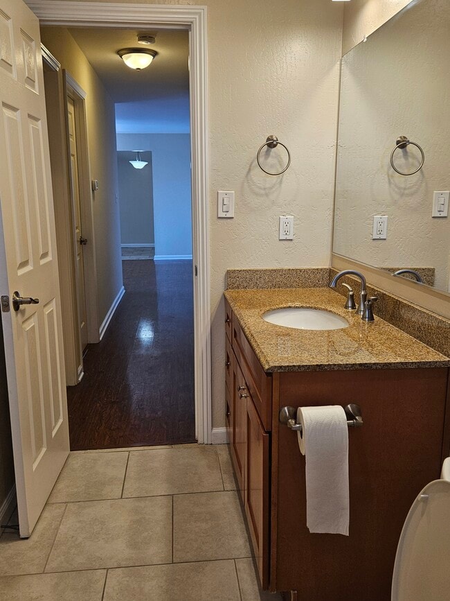 Bathroom - 874 Castlewood Dr Unit #4 Rental