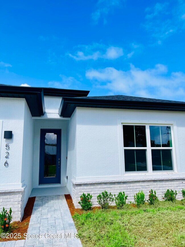 Photo - 526 Frink Ave