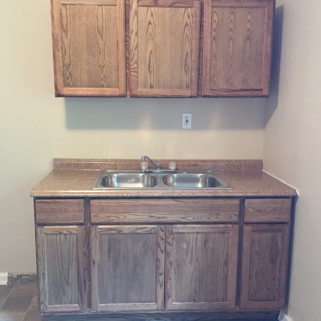 Photo - 5160 Columbus Ave