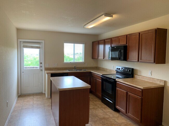 Photo - 3 Bedroom Single Story Home With An Open Floor Plan!