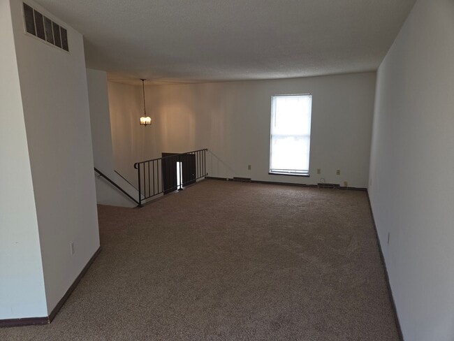 Photo - 4425-4427 Santa Anna Dr Unit 4427