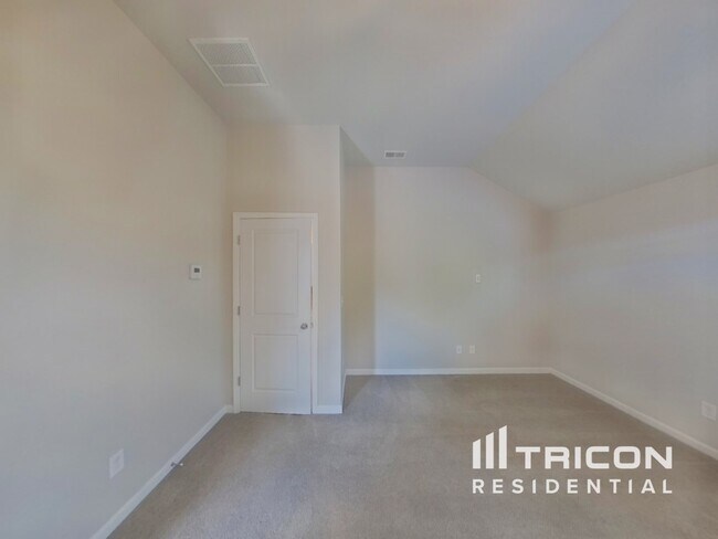 Photo - 7218 Sanctuary St