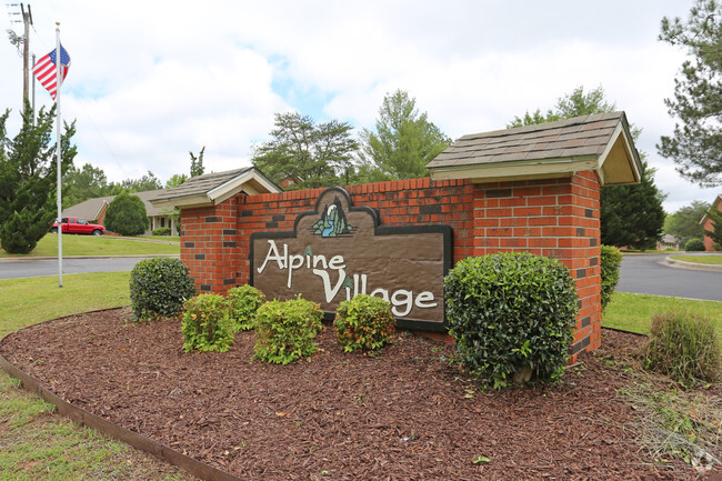 Bienvenido a Alpine Village. - Alpine Village Apartments