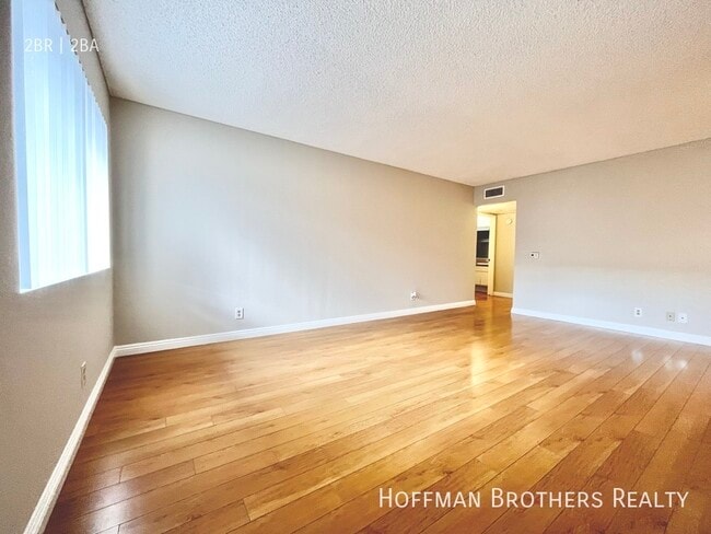 Photo - 626 E Verdugo Ave Unit U