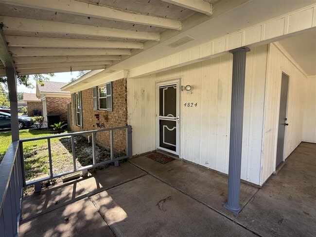 Photo - Beautiful 3 bedroom 2 bath home for lease ...
