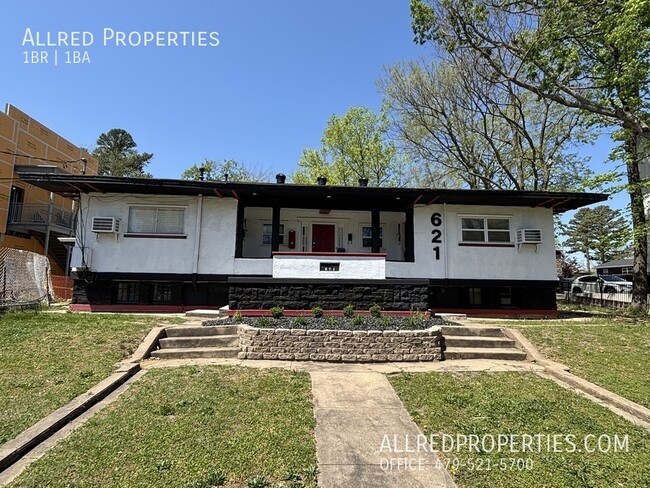 Building Photo - 621 N Leverett-6 Unit 6 Rental