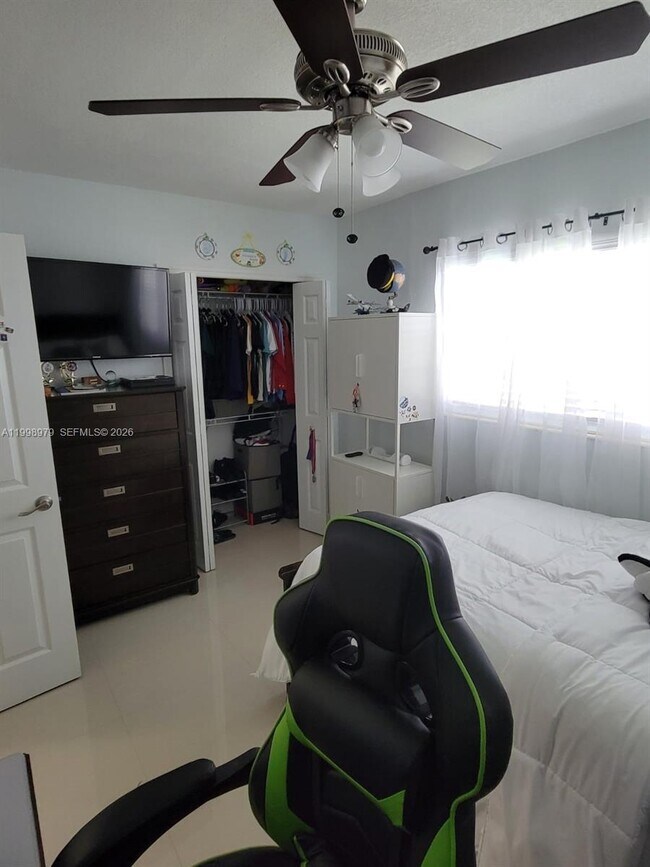 Photo - 8245 SW 43rd St