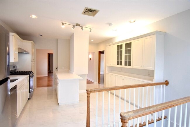 Photo - 144-146-146 Cleveland Ave Unit 2