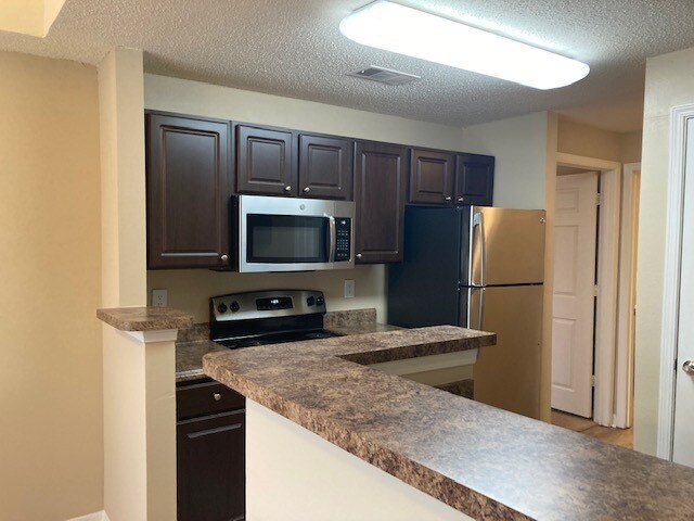 Photo - MAA Riverchase