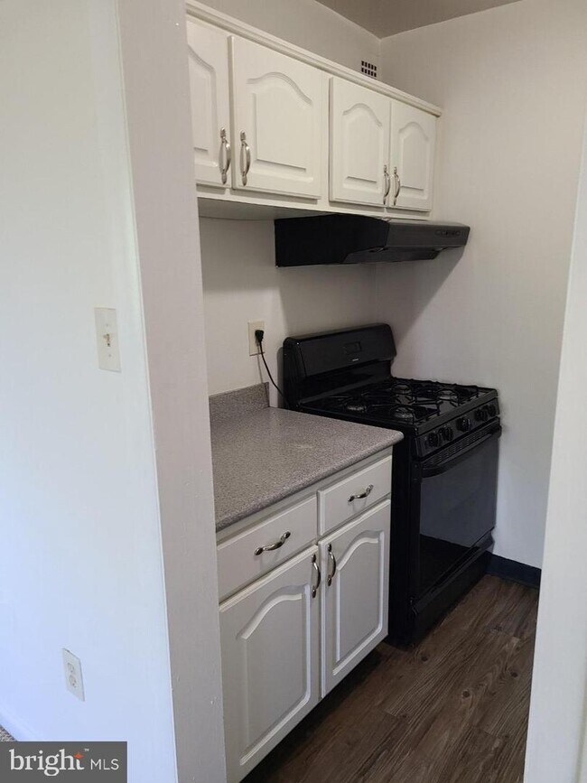 Photo - 1830 Columbia Pike Unit 209