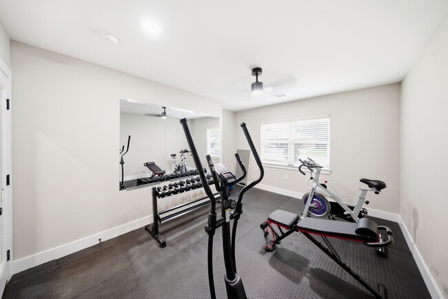 Photo - 5207 Cortelyou Ln