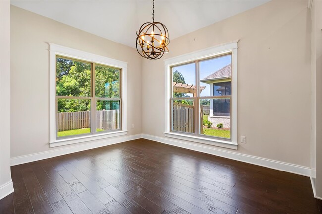 Photo - 774 Dunker Ave
