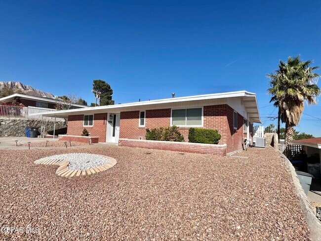 Photo - 3315 Capella Ave House