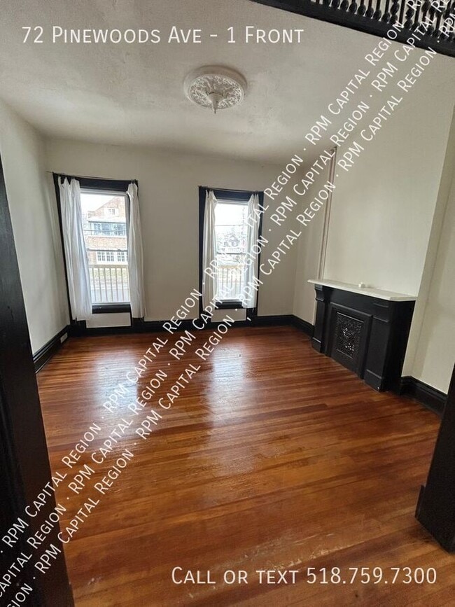 Photo - 72 Pinewoods Ave Unit 1 Front