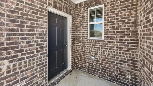 Photo - Ready to lease 3 Beds, 2.5 baths Townhome in the Community of Cloverleaf Crossing in Mesquite, TX.