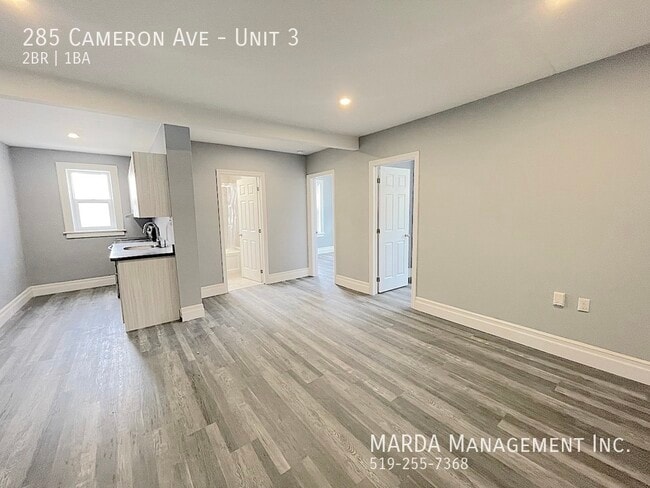 Photo - 285 Cameron Ave