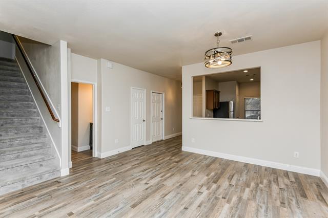 Photo - 128 Dodge City Ct