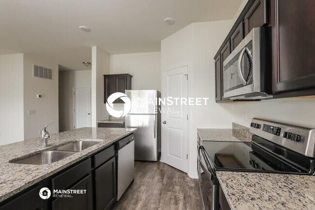 Photo - 3075 Neverland Dr