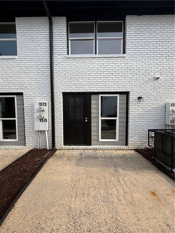 Photo - 1161 Boulevard