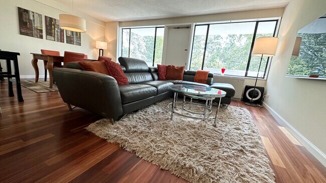 Photo - 4501 Arlington Blvd Unit 329