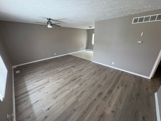 Photo - 1708 S 6th St Unidad #2