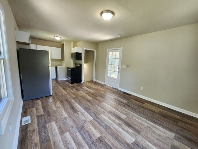 Photo - Cozy 1 Bedroom 1 Bath Home