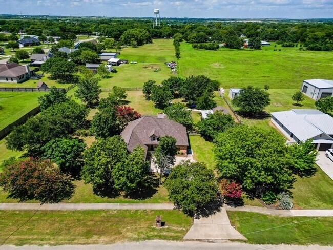 Photo - 53 Tina's Trail