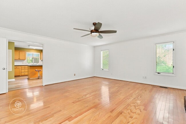 Photo - 4449 Orchard Knob Ln