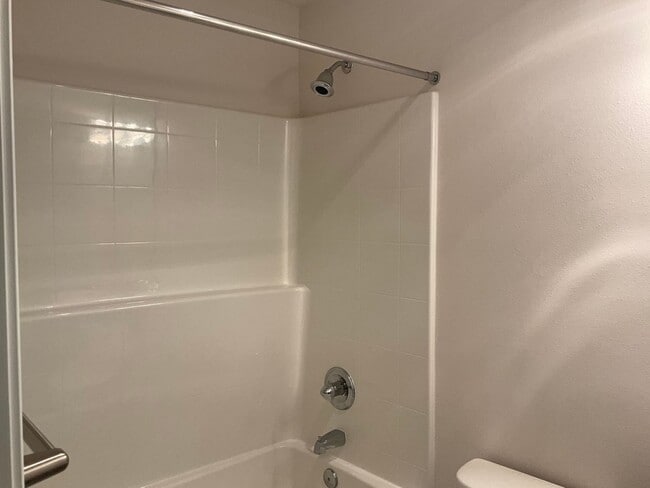 Photo - Riverfront Townhome with Tandem Garage & Fenced Yard