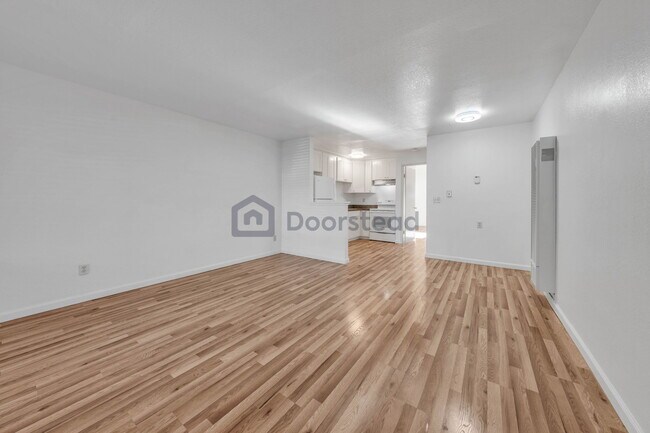 Photo - 3780 Moorpark Ave Unit Apt 2