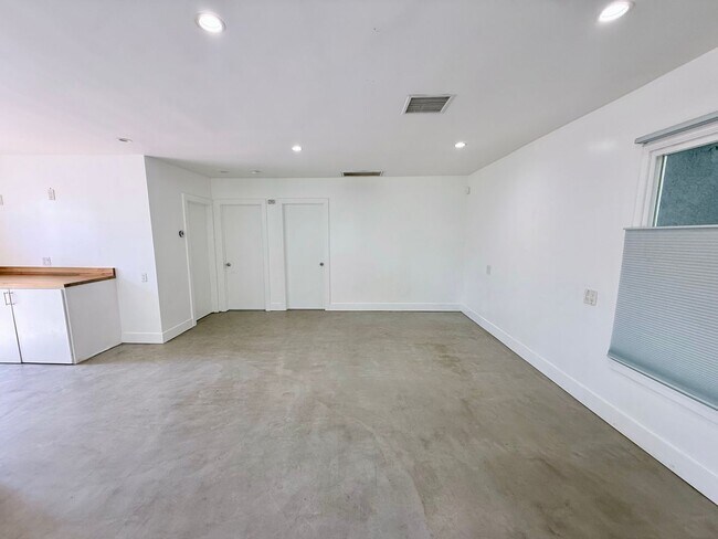 4232 Verdugo Rd Unit 4234 Verdugo Rd