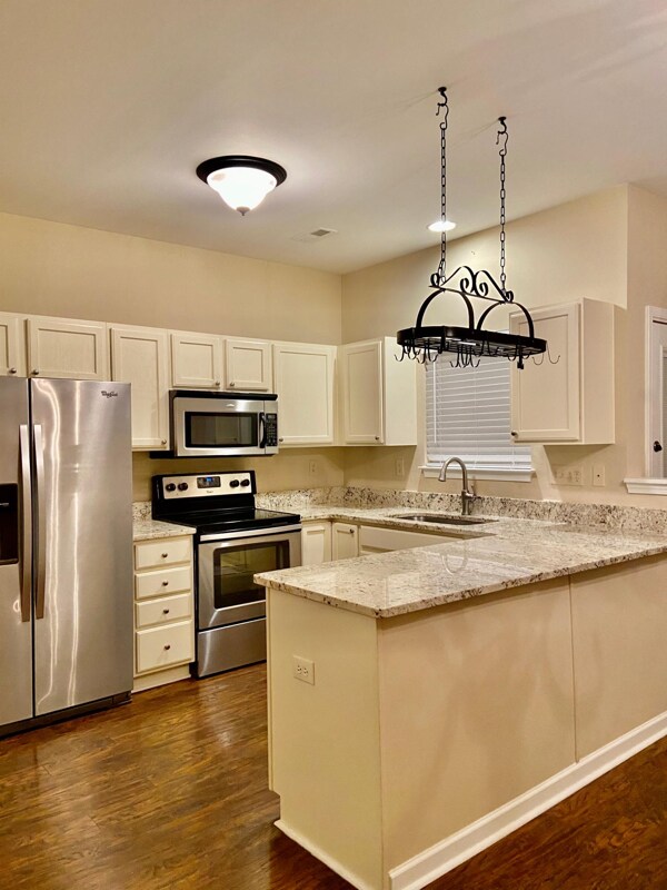 Photo - 18626 Oakhurst Blvd