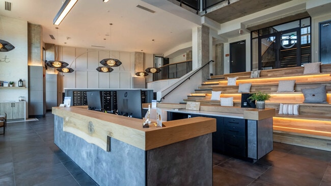 Vestíbulo - Lyric Sugar Hill