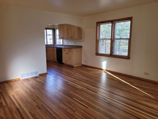 Photo - Whitefish 4 bedroom Unfurnished Home