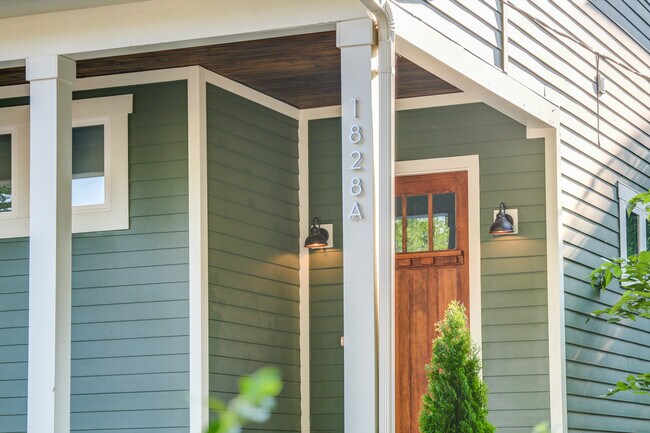 Photo - 1828 11th Ave N