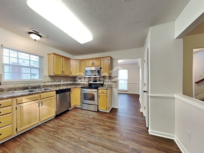 Photo - 316 Windsong Dr