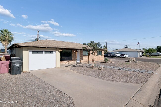 Photo - 1726 N 74th Pl