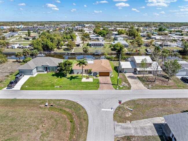 2220 Broad Ranch Dr