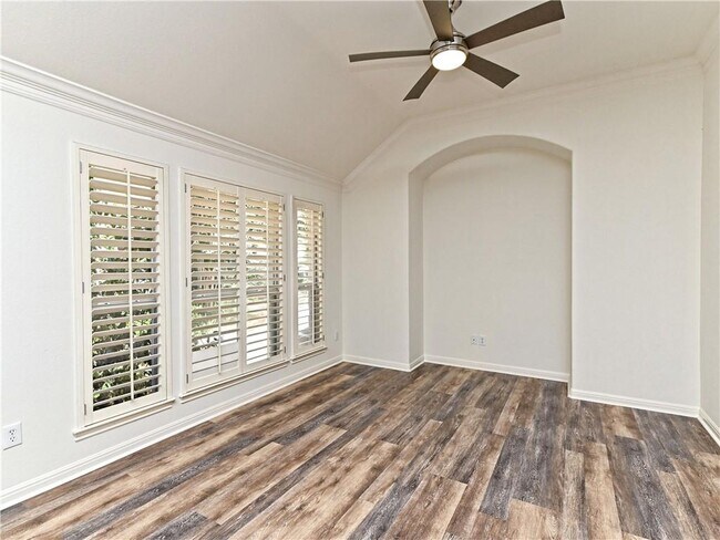 Photo - 7909 Cobblestone