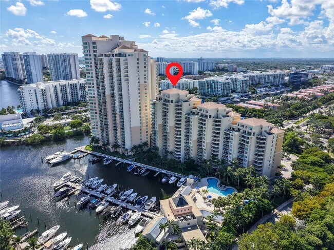 Photo - 3340 NE 190th St Unidad 1208