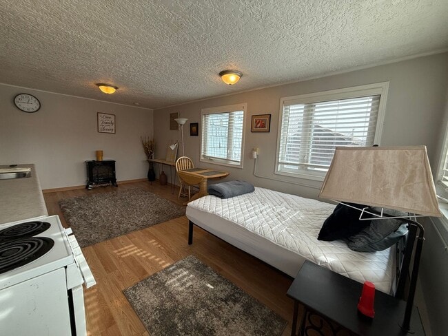 Photo - 1411 3rd Ave Unidad #2