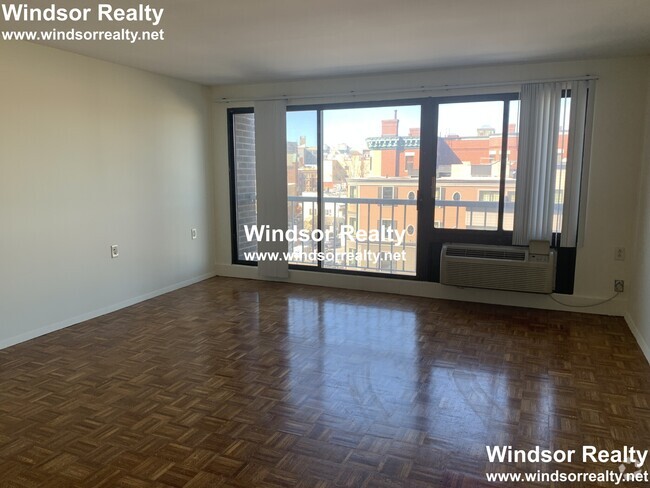 Building Photo - 1105 Massachusetts Ave Unit 4C Rental