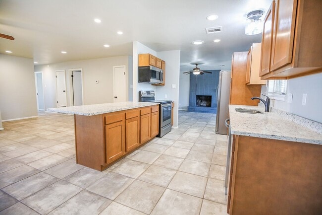 Photo - Updated 3 bedroom 2 bathroom house