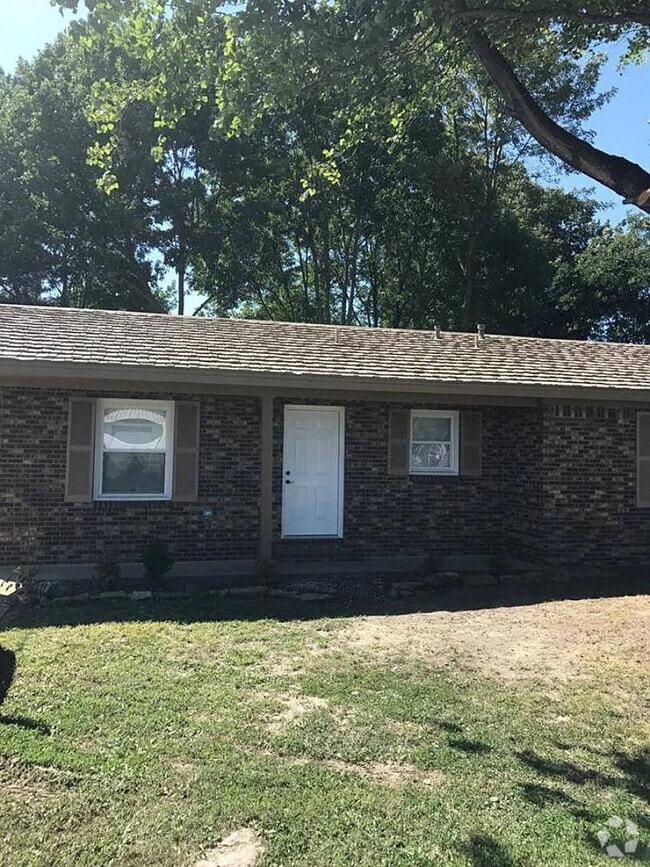 Building Photo - 1617 W Washington Ave Rental