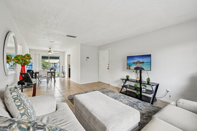 Photo - Roselea Apartments