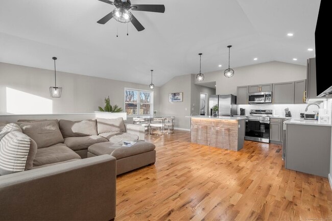 Photo - 6 Bidwell Terrace