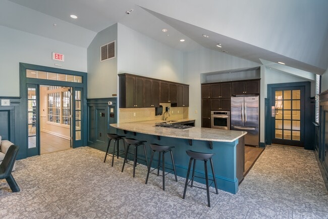 Photo - Malvern Manor Apartments