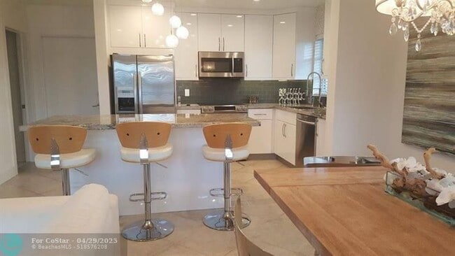 Photo - 2811 NE 51st St Condo Unit 16